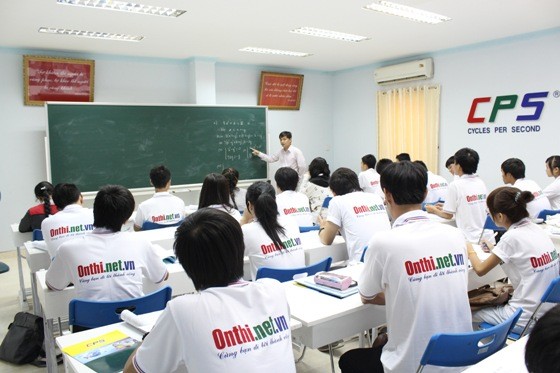Học viên Onthi.net.vn tham dự buổi hướng dẫn thi thử đại học tại Tp.HCM